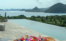 Seven Havens Residence